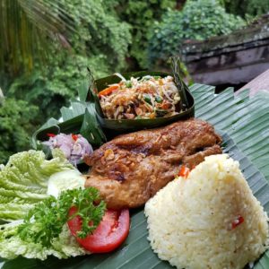 Top 5 Legendary Eateries in Bali That Will Keep You Coming Back