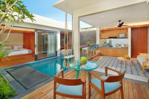 Intimate Villa with Floating Bathtub and Other Best Spots that Make Honeymoon More Romantic