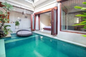 Romantic Private Pool Villa in Kuta