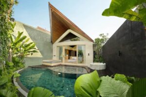 Here is a Quiet villa in Canggu