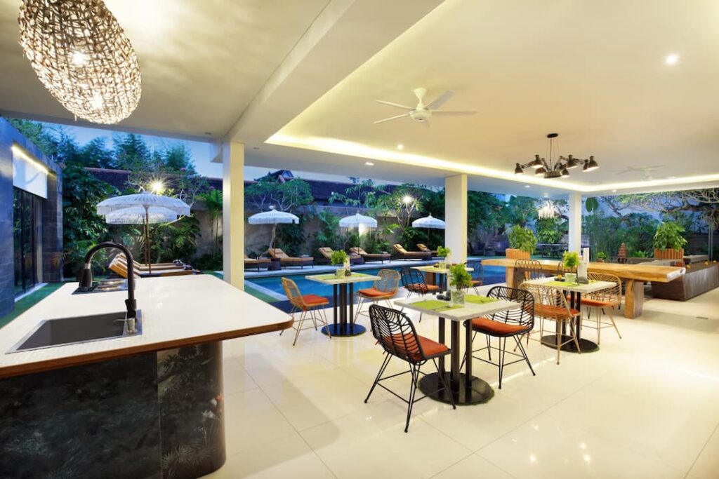 Its restaurant is one of four reasons to stay at Monolocale Bali  to this reosrt as Best resort in Seminyak