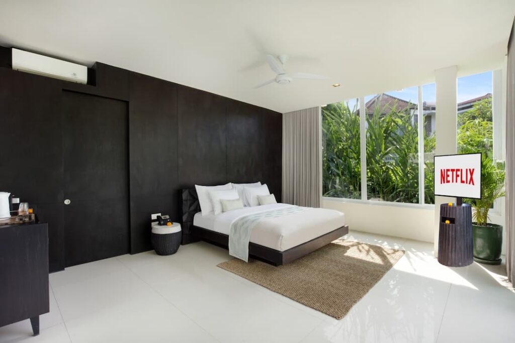 The spacious room is one of four reasons to stay at Monolocale Bali to this reosrt as Best resort in Seminyak