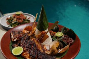 Best Seafood Restaurant in Jimbaran: Beach Front Paradise