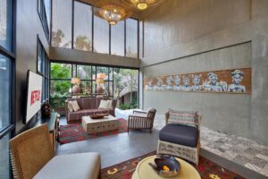 Unwind and Retreat from the Fast-Paced City Life