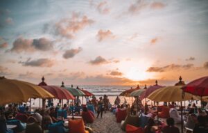 What to Do in Kuta Beach for a Day?: Yes! Just Be King