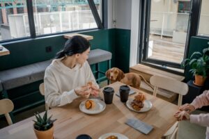 Exploring Canggu’s Best Pet-Friendly Restaurants