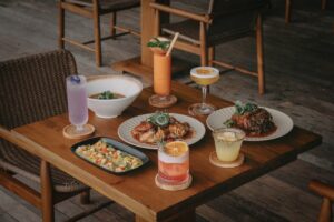 A Polynesian-Inspired Beachfront Dining Experience, Nui Da Mano Opens In Batu Belig