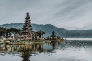 Ulun Danu Beratan Temple: The Complete Visitor Guide to Bali’s Floating Highland Temple